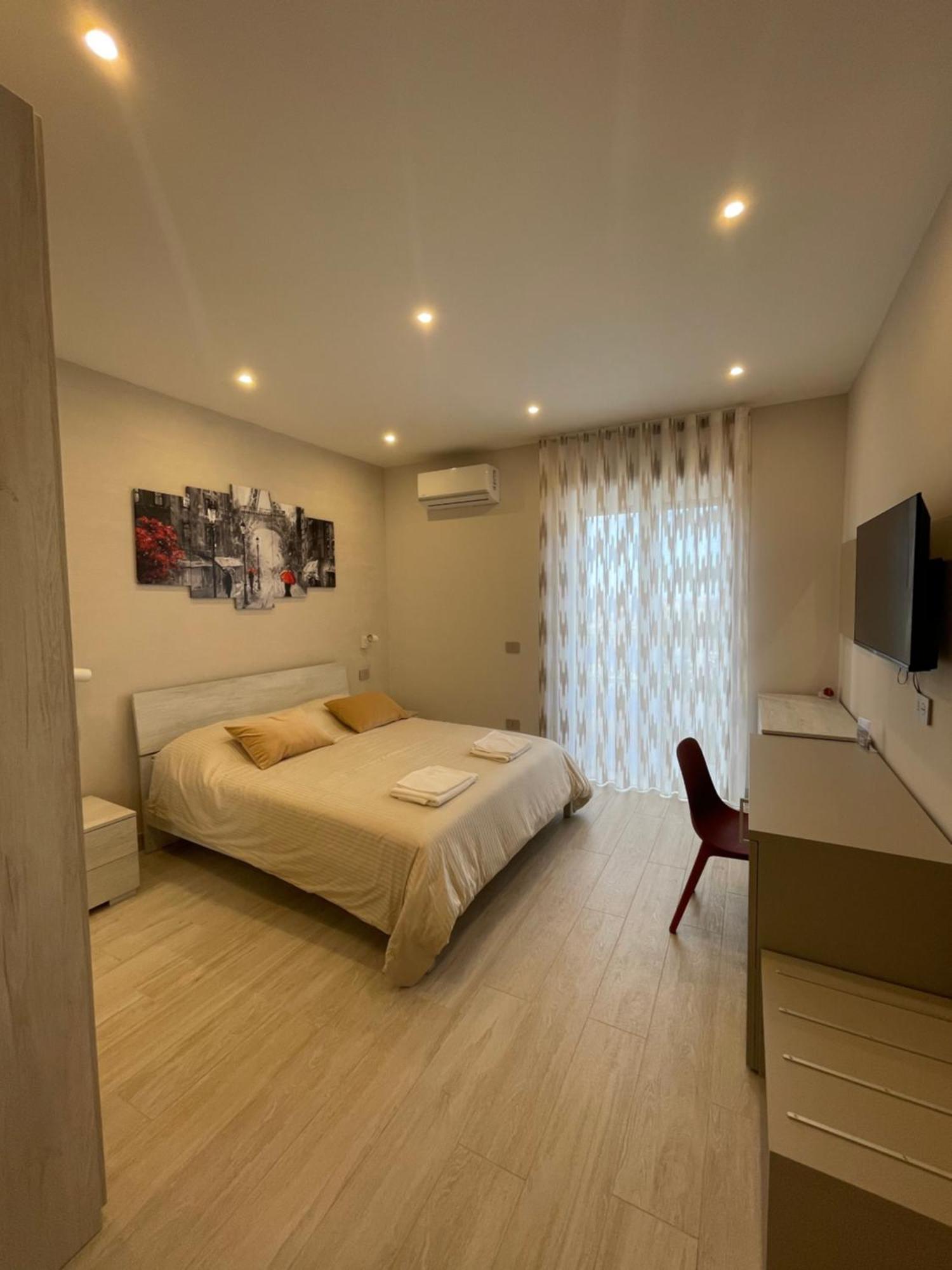 Ro&Ro Napoli Luxury Rooms מראה חיצוני תמונה
