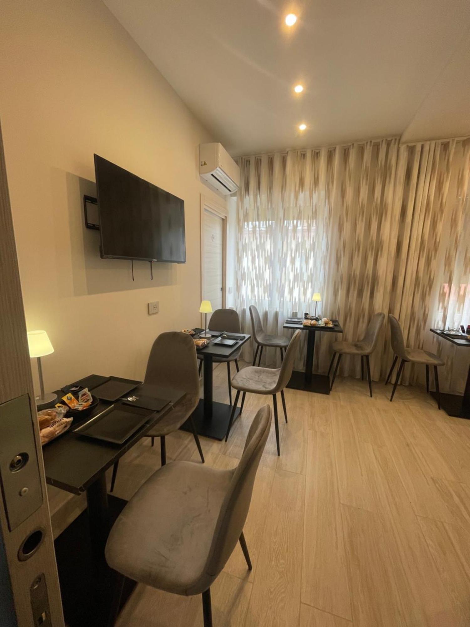 Ro&Ro Napoli Luxury Rooms מראה חיצוני תמונה